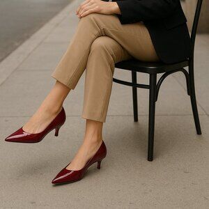 Stuart Weitzman Dark Red  Kitten Heel Patent Leather Pointed Toe shoe SZ 6.5.